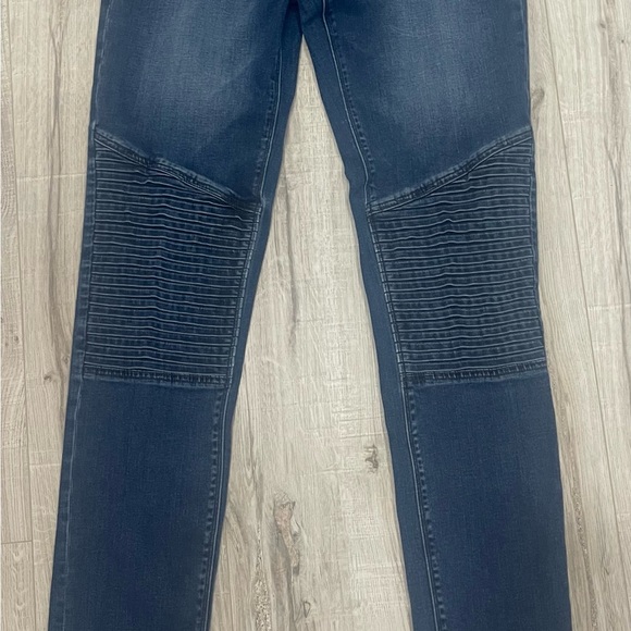 Larl Lagerfeld Paris Jeans-10 - Picture 5 of 16